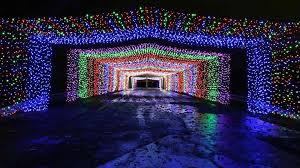 مع الكهرباء سيكون هناك نور في حياة اولادي. Where To See Christmas Lights In Houston Area Khou Com