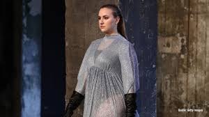 Sehen sie nicht toll aus unsere models als bräute?aus der 5. Gntm Star Dascha Zeigt Sich Im Brautkleid Hat Sie Etwa Geheiratet Flipboard