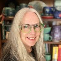 Kendra Haywood's Instagram, Twitter & Facebook