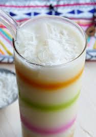 Es gibt zahlreiche cocktails mit kokosmilch, die flugs ein sommerliches flair herbeizaubern. Alkoholfreie Cocktails 4 Rezepte Fur Warme Sommerabende Happyfood Love