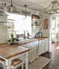 Pin By Cescatobias On Kitchen In 2020 Farmhouse Kitchen Design Rustic Farmhouse Kitchen Kitchen Style