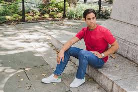 If you are someone who enjoys wearing color, give this stylish summer ensemble a try. How To Wear Dark Wash Jeans 10 Outfit Ideas W Pictures Peter Manning Nyc