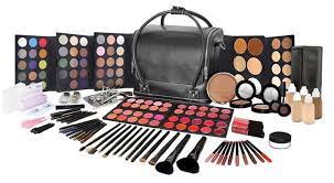 The film opened very well at multiplexes across india, especially in punjab and delhi. Makeup Kit Buy Makeup Kit In Pune Maharashtra India From Elegant India Company