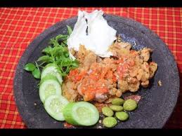 May 28, 2021 · resep sambal geprek. Ayam Geprek Sambal Mentah Enak Sederhana 2019 Youtube