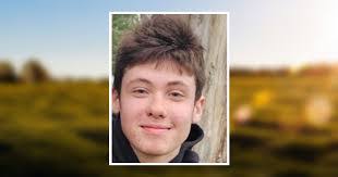 Mindy Jay's Instagram, Twitter & Facebook