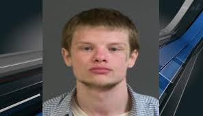 Deputies: 1 man arrested after stabbing leaves 2 injured