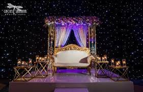 Omni Orlando Championsgate Indian Wedding Venues United States And Canada Indian Wedding Venue Sweetheart Table Wedding Indian Wedding Decorations