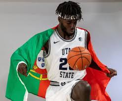 Latest on utah state aggies center neemias queta including news, stats, videos, highlights and more on espn. Neemias Queta Faz Historia E E Escolhido No Draft Da Nba
