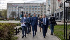 Perm state university or psu, psnru, is located in the city of perm, perm krai, russia. Maksim Reshetnikov Posetil Permskij Universitet Novyj Kompanon