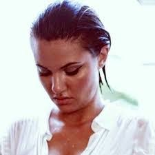 Ellie Sandoval's Instagram, Twitter & Facebook