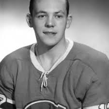 50 Years Ago in Hockey: Hull Relents, Rejoins Hawks