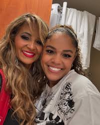 Evie Rivera 🇵🇷