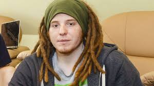 Nach Ausstieg Von Simon Unge Todesdrohungen Gegen Mediakraft Simon Unge Youtuber Julien Bam Tattoo