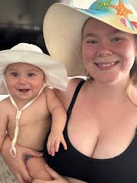 Can someone edit this photo to add a heavenly background?