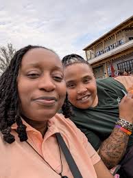 Quinanilla Cuthbert (@qsbackyardhaven) • Threads, Say more