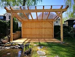 Dekokissen palettenkissen bodenkissen sitzkissen für die beschattung und überdachung der terrasse eignen sich auch unsere anbaupergolas. Terrassenuberdachung Aus Holz Nach Mass Fur Munchen Ropfl