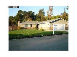 Gorgeous Remodel Featuring Hardwoods Eat In Kitchen W Granite Tile Floors Dual Panes Fireplace W Mantel Crown Mould Recessed Lighting Zillow House Hunting