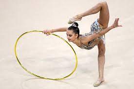 This is a light and easy to handle hoop cover. Averina Makes Strong Start At Rhythmic Gymnastics World Championships