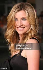 1,958 Sarah Mann Photos & High Res Pictures