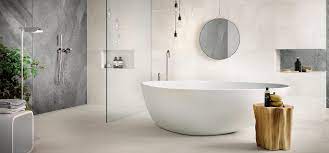 Formati, grafiche e colori permettono di soddisfare le esigenze di ogni progetto, impreziosendo la stanza da bagno con stile ed eleganza. Piastrelle Bagno In Gres Porcellanato Ceramiche Caesar