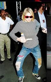 Kurt cobain short hair piece. Patch Jeans And A Bottle Kurt Cobain Kurt Cobain Style Nirvana Kurt Cobain Kurt Cobain