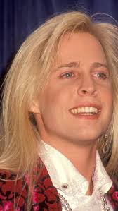 Mary Ranes (illflyaway124)