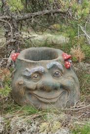 Epingle Par Claudine Legros Sur Sculpture En 2020 Poterie Jardin Jardin En Beton