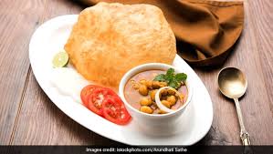 And the best version chole bhature is amritsari chole bhature. Pilihan Pembaca 9 Tempat Bhature Chhole Terbaik Di India Relativity School