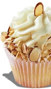 Pin By Lisa Shea On Cupcakes Galore Gourmet Cupcakes Desserts Eat Dessert