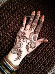 Pin By Aarzoo Khan On Mehndi Design Henna Henna Tattoo Designs Pakistani Henna Designs