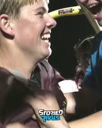 🥶 Ice in his vains!! The first-year kicker, Luca Deegan, puts New Albany  ahead with this 47-yard Field Goal with 1:44 to play. Then, fellow senior  Brennan Bussewitz with a BLOCKED Field