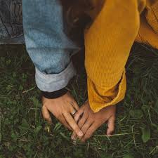 Put sizzle and sanity in your marriage! 7 Signs Of A Bad Marriage According To A Marriage Therapist