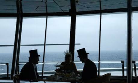 Titanic's 1,512 dead are remembered in mid-ocean 100 years after sinking | The  Titanic | The Guardian