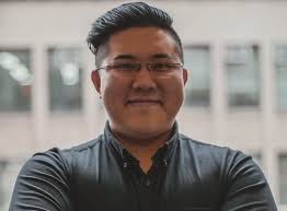 Darren Yee's Instagram, Twitter & Facebook