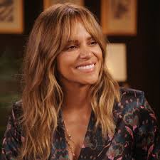 Girl, you broke HOW many ribs?? Strong Black Legends is back for a special  episode where host Tracy Clayton sits down with the legendary Halle Berry.  They talk about Halle's directorial debut