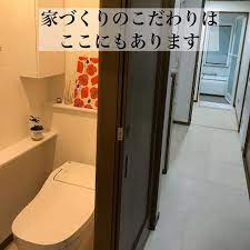 rukkiyさんはinstagramを利用しています トイレの位置のこだわりポイント 我が家では トイレに行きたくなるのは 朝起きてすぐ お風呂に入る直前 お出かけ前 が圧倒的に多かった 今回は お風呂に入る直前におトイレに行きたく storage