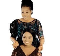 Soji who was pivotal in her becoming a christian, has since been handling tope's various soundtracks and albums with high professionalism. Soji Alabi Is The Only Father I Know Tope Alabi S Daughter Reacts To Paternity Scandal After Another Man Claimed He S Her Biological Father