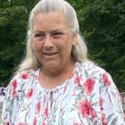 Hefner Family Obituaries