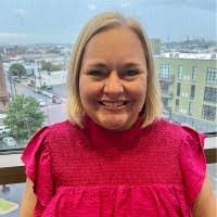 Stephanie Mcclinton's Instagram, Twitter & Facebook