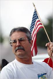 In Unpredictable District, Some Say Bush Is Politicizing Terrorism