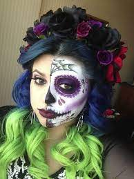 Sugar Skull Makeup That Is Hauntingly Beautiful Halloween Hair Halloween Makeup Sugar Skull Sugar Skull Makeup