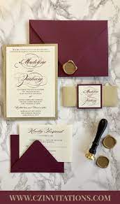 Burgundy And Gold Wedding Invitation With Glitter Belly Band Cz Invitations Glitter Wedding Invitations Gold Wedding Invitations Wedding Invitations Diy Elegant