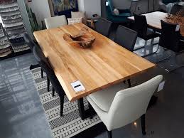 Table Laguna Hickory Naturelle 84 X 42 2 Epais Chaises Sinatra Cu009 5 Et Cu013 5 Surmesure Lusine Tabl Conference Table Chaise Chair Table