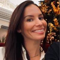 Nikki Halsey's Instagram, Twitter & Facebook