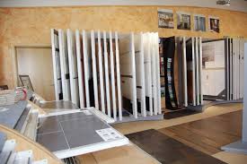 In diesem film schenke ich euch meine erfahrungen.viel spaß beim gucken.mit diesem nivilliersystem kommen sie auf neue rekordzeit. Fliesenstudio Baufachzentrum Lehmann