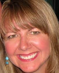 Lorrie Mckenzie's Instagram, Twitter & Facebook