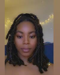 Something about her…. ✨✨