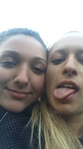 Olivia Panella (@oliviapanella)