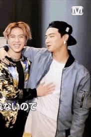 Cantante, bailarín, actor y compositor fecha de nacimiento: Yugyeom Jaebum Gifs Tenor