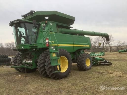 John Deere 9870 Combine
